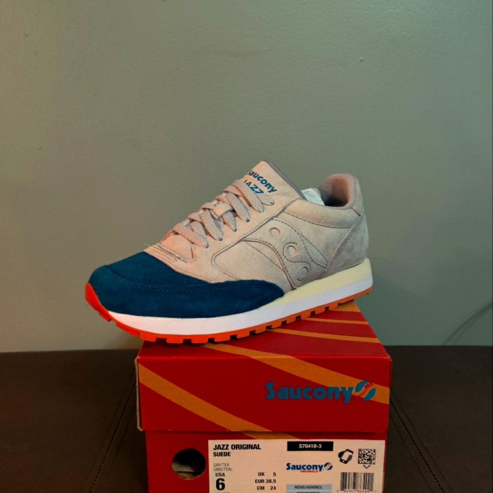size 8 w/6m rare suede vintage Saucony
